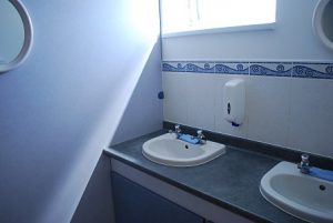 Cherry Tree Springs Ladies Shower Block